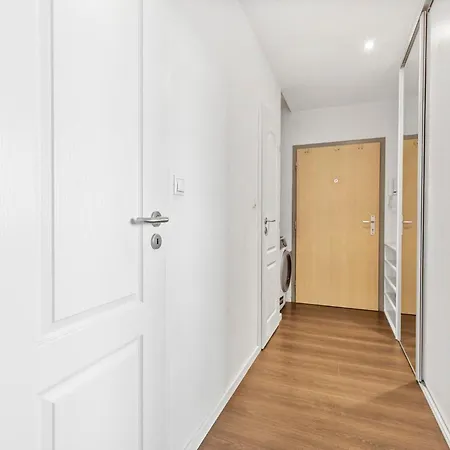 Ah Family Vilova Ac *