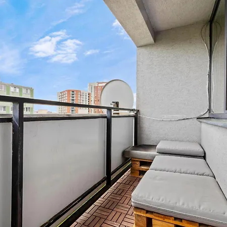 Ah Family Vilova Ac * براتسيلافا