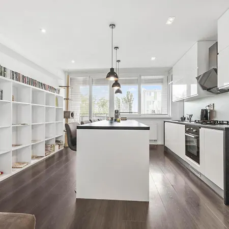 Ah Family Vilova Ac * Bratislava